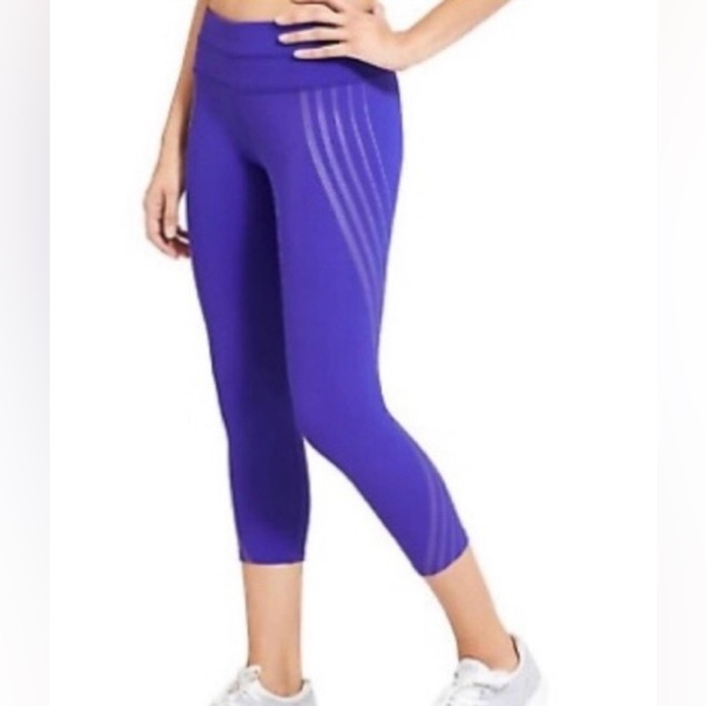 Athleta Gel Sonar Capri Leggings